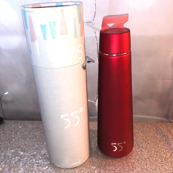 55 degree Other - 55° Insulated Red Water Bottle Vacuum Sealed